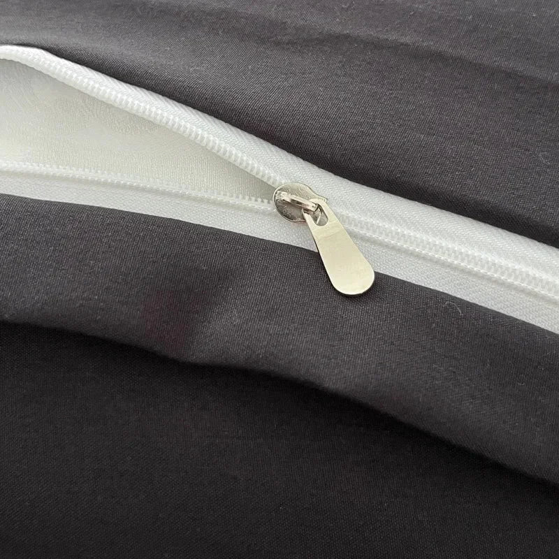 Housse de Couette Noire – Midnight Luxe